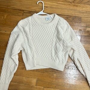 Aritzia Sunday Best sweater